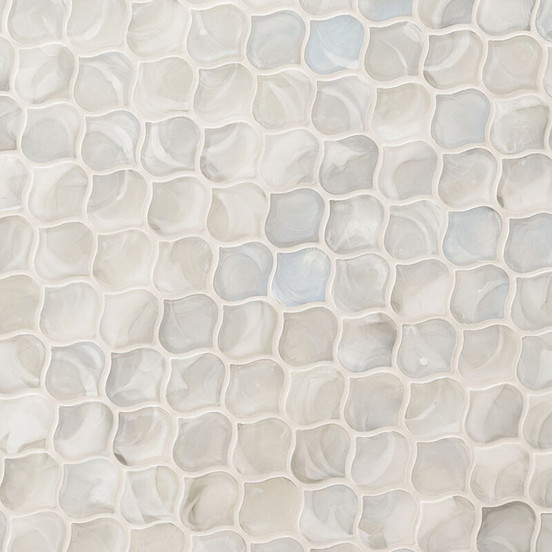 pearla-arabesque-8mm Glass in a kitchen