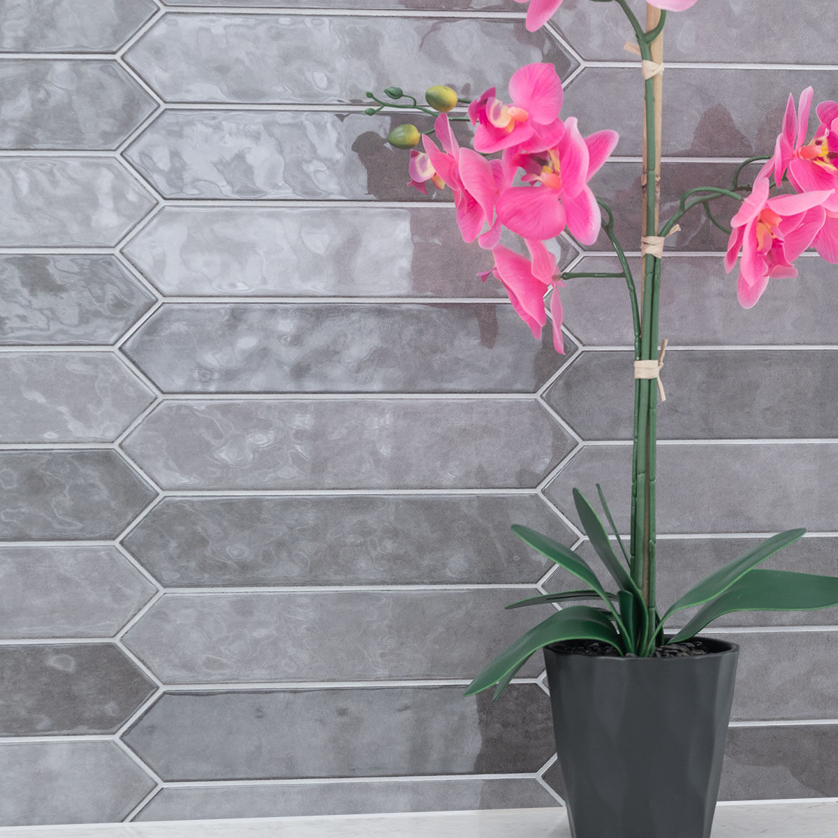 Renzo Storm 2.5x13 Pickett Wall Tile countertop installed