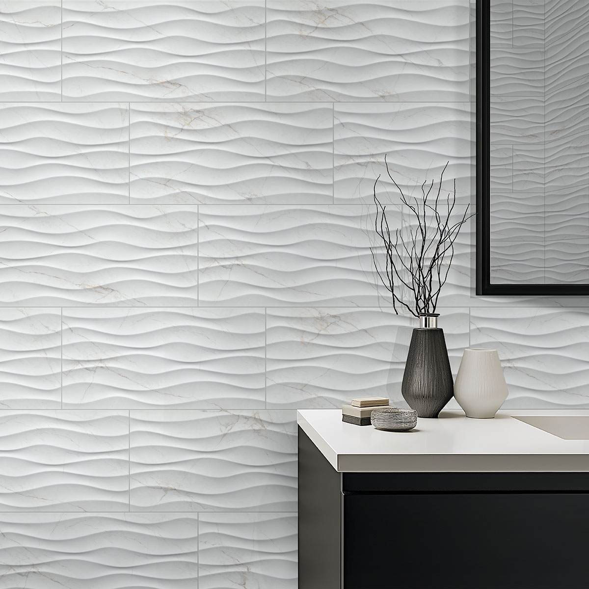 Dymo Calacatta Wavy White 12x24 Glossy — installed in a bathroom (scene 0937)