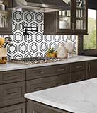 Georama Nero Polished in a kitchen