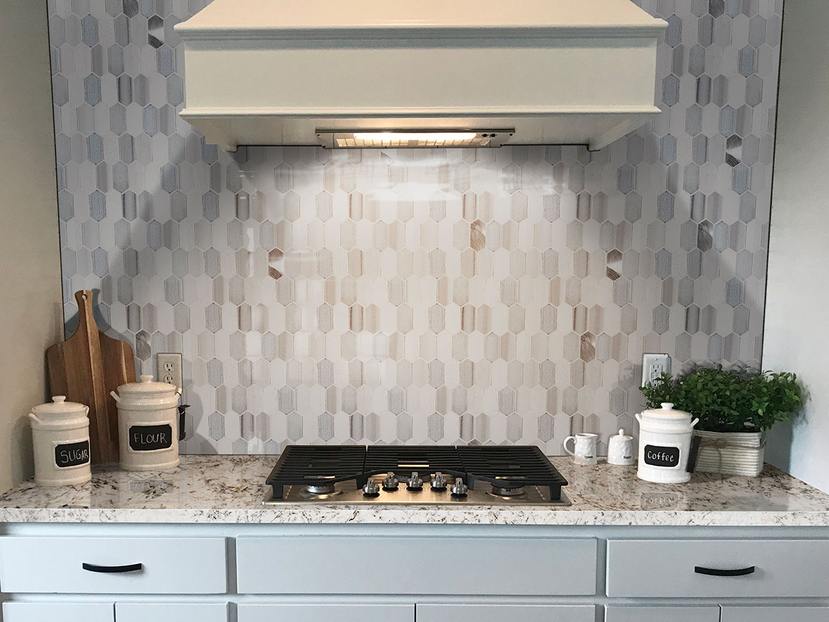 Harlow Picket 8mm — installed (view 1)