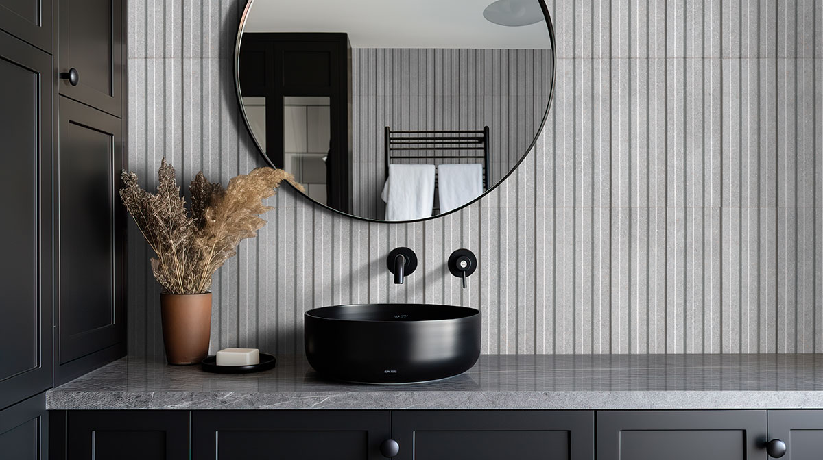 ceniza — installed in a bathroom (scene 0760)