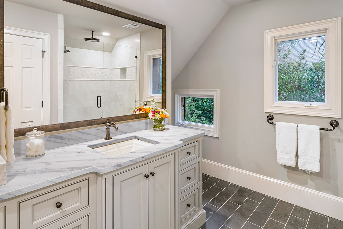 Arabescus White — installed (view 2)