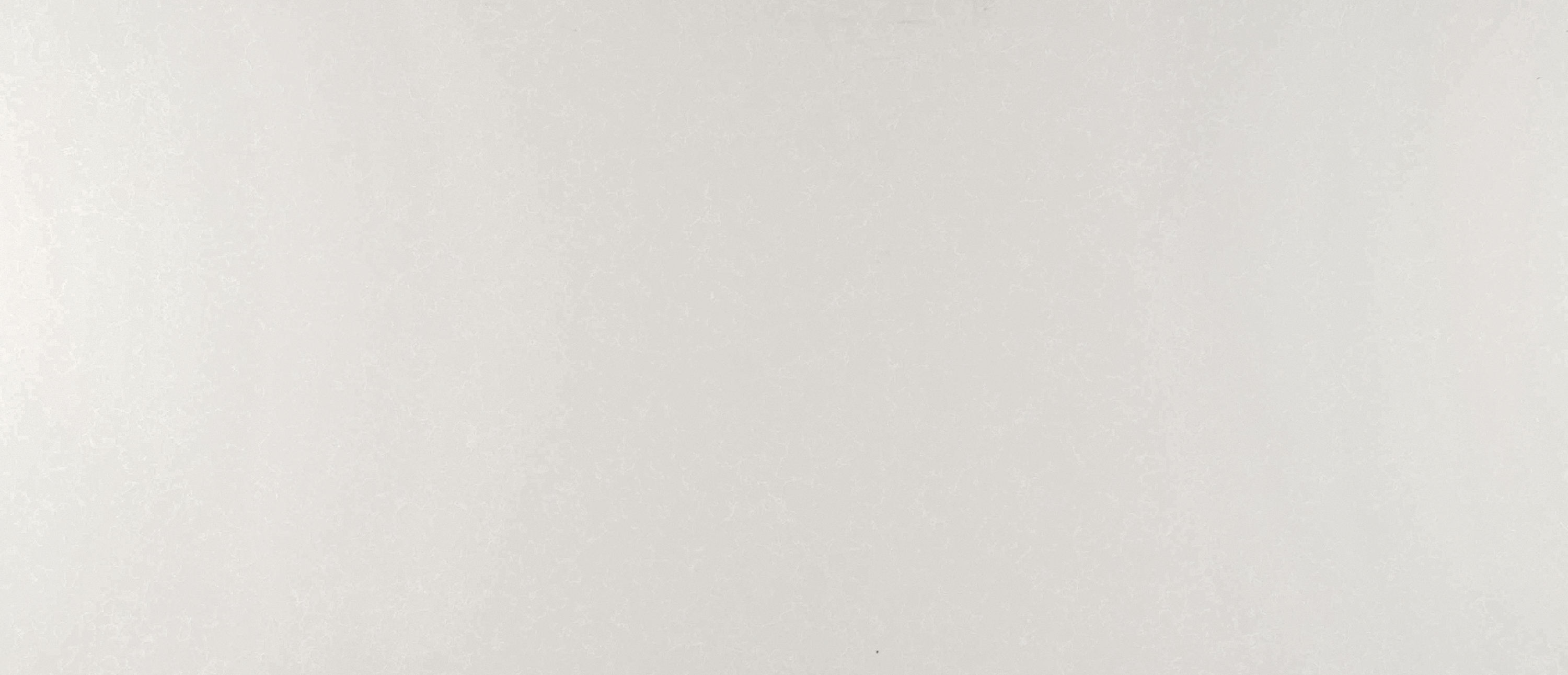 Perla White Quartz swatch